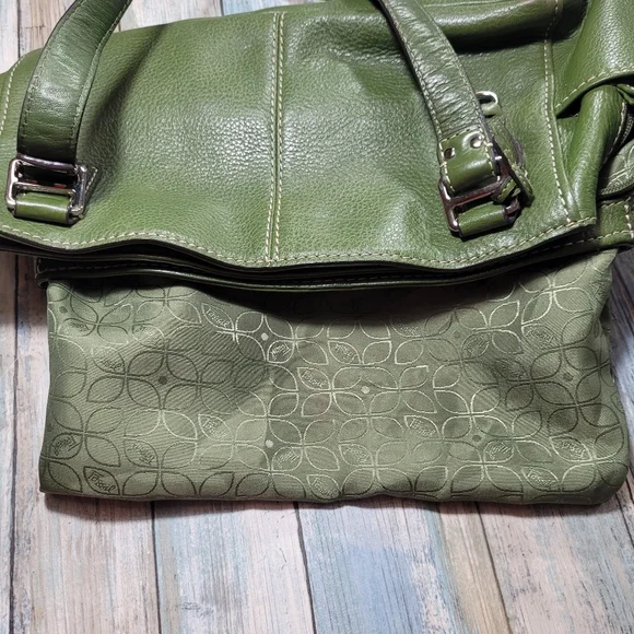 ✨️HP✨️Fossil Green Purse. - Picture 11 of 14